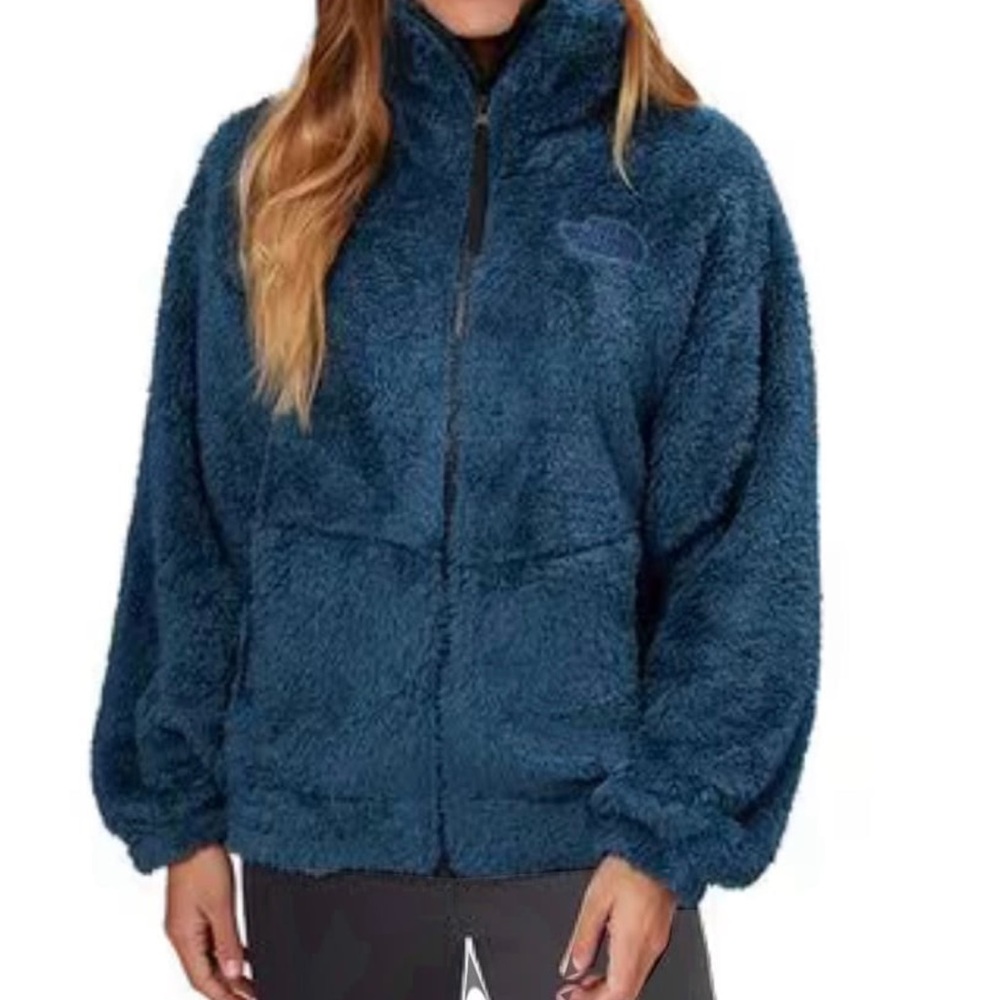 NWT Women’s Northface Osito Coat  szXL